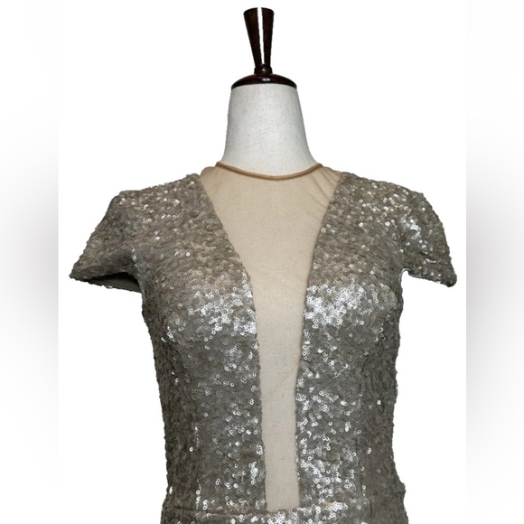 Dress The Population Kylie Illusion Sequin Dress Small Champagne Gold - Picture 6 of 9